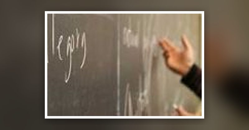 Bir Kez Profesör Olan Derse Bile Girmiyor